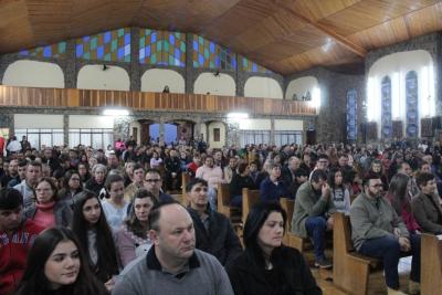 Missa dos romeiros abriu as celebraÃ§Ãµes das Santas Missas em Laranjeiras do Sul (12/10)